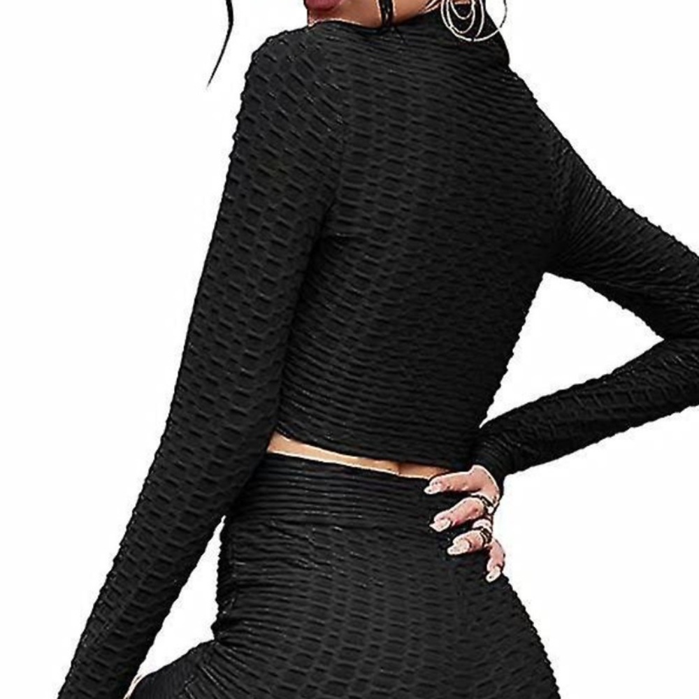 {NWT} BOUTIQUE joggers set butt enhancer